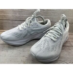 Asics Novablast 3 Womens Size 9.5 Silver White Running Training Shoes **CLEAN**